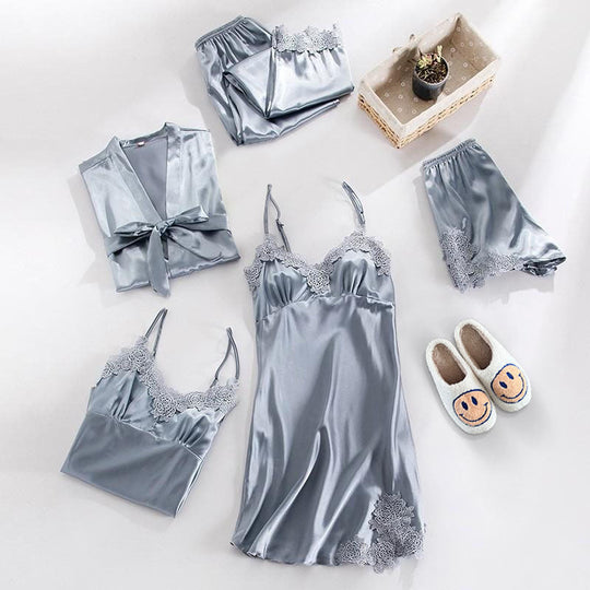 Ensemble de Nuit 3 Pièces | Haut en Dentelle Élégant, Short et Peignoir