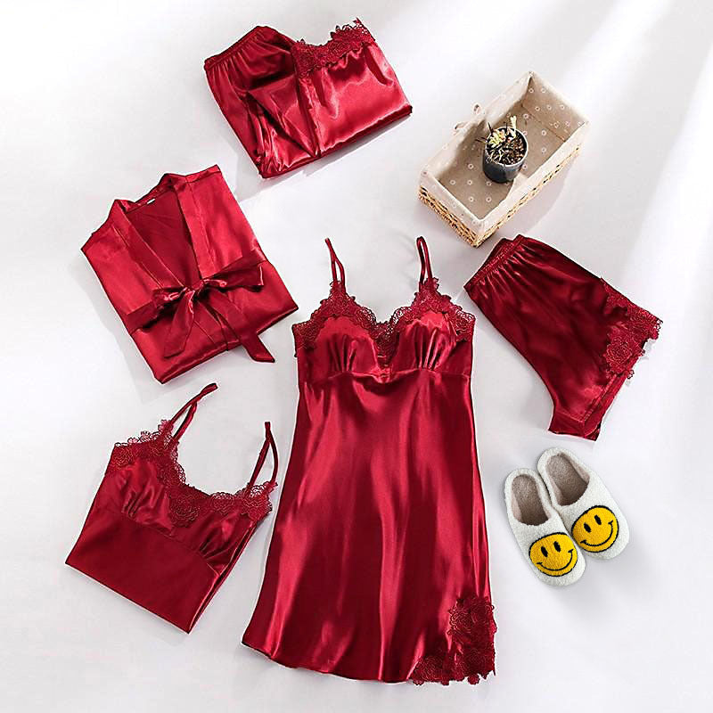 Ensemble de Nuit 3 Pièces | Haut en Dentelle Élégant, Short et Peignoir
