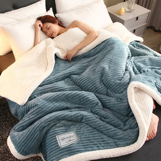 Plush Winter Fleece Blanket | Warm Reversible Throw