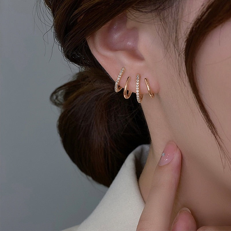 Four Claw Earrings - Silver-Colored Claws with Crystal Accent