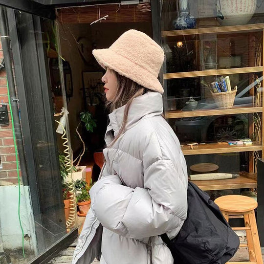Getextureerd Namaakbont Buckethoed | Minimalistische Wintermuts