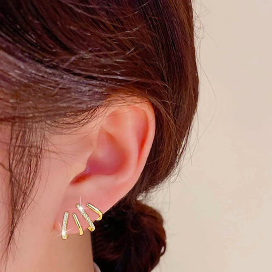 Four Claw Earrings - Silver-Colored Claws with Crystal Accent