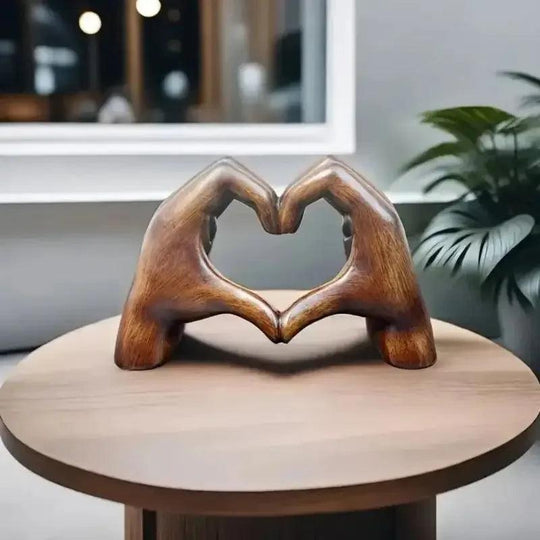 Heart Figurine Desk Decoration