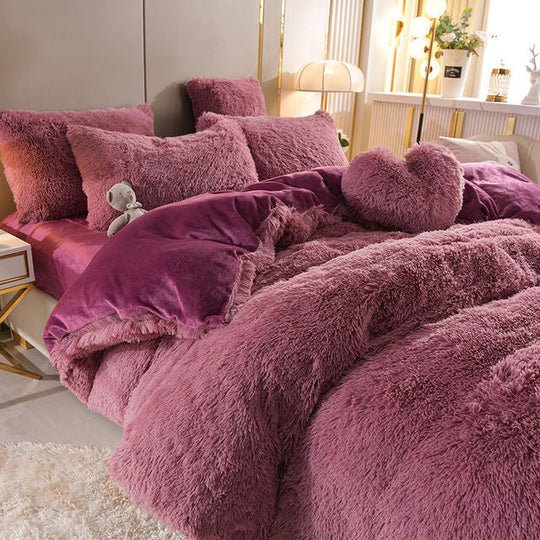 Pluchen dromen - 4 sets fleece beddengoed + hartkussen