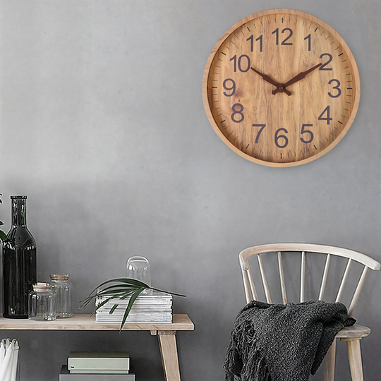 WoodAura – Reloj de pared de madera silencioso con aspecto natural