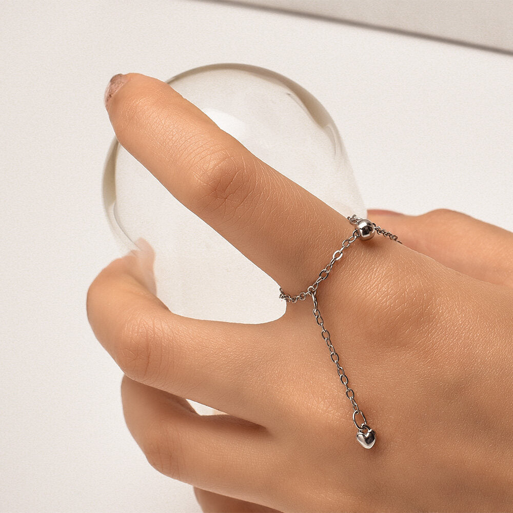 Verstelbare Hart Ring met Kwastje – Romantisch & Speels