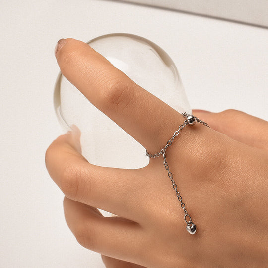 Verstelbare Hart Ring met Kwastje – Romantisch & Speels