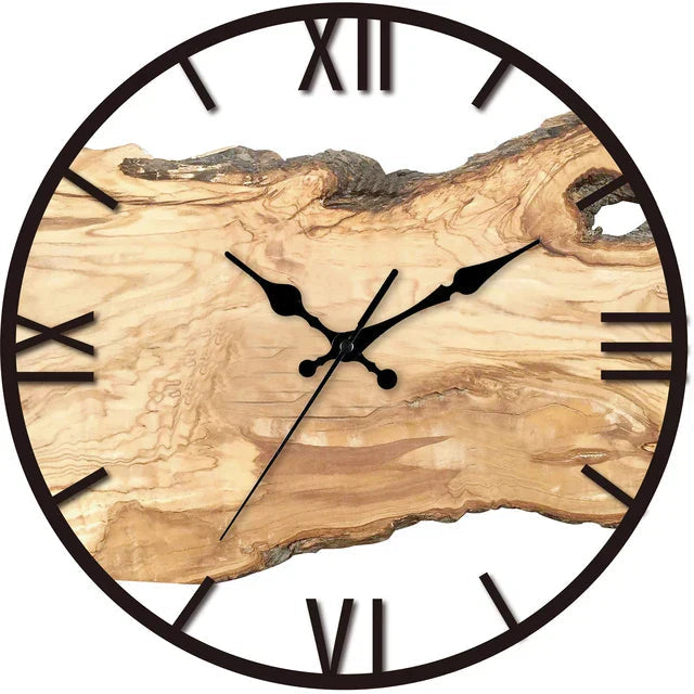 Horloge murale transparente au design minimaliste