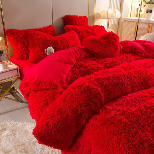 Pluchen dromen - 4 sets fleece beddengoed + hartkussen