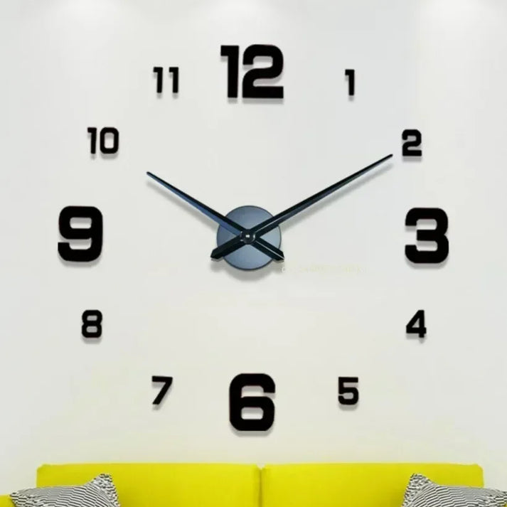 Reloj de pared moderno con espejo