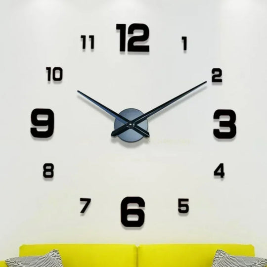Reloj de pared moderno con espejo
