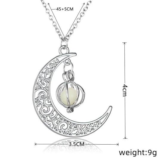 Moonstone Pendant Necklace – Mystical Elegance with Inner Strength