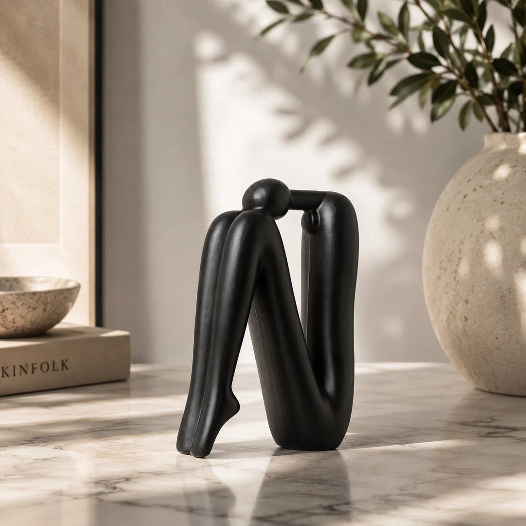 Boekensteunen – Sculpturaal Porselein voor de Boekenkast