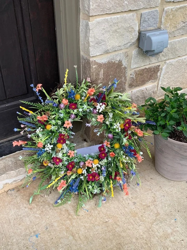 Decoratieve Wildflower Deurkrans – Kunstbloemen
