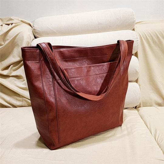Lederhandtasche mit Außentasche - Damen-Schultertasche