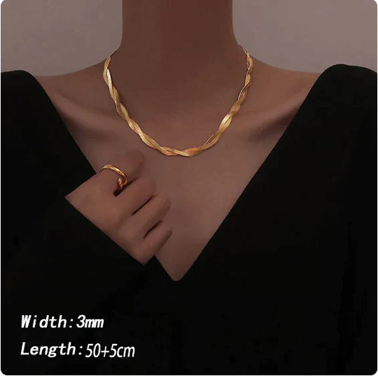 Collana e bracciale twist