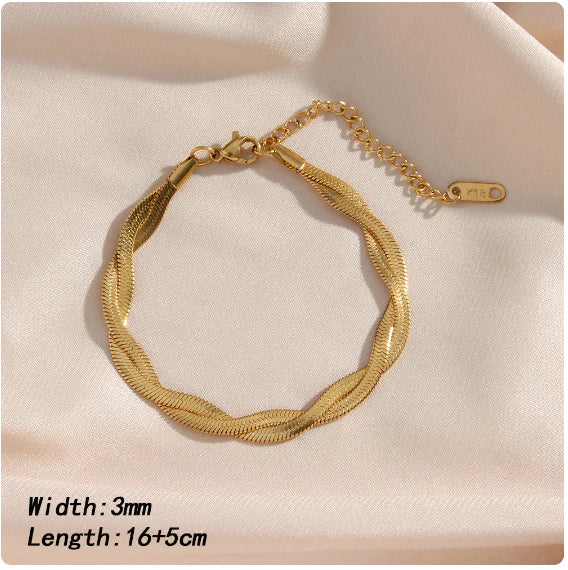 Collana e bracciale twist
