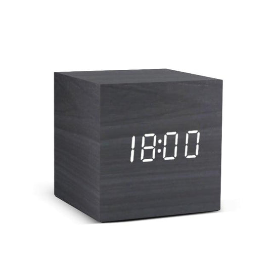 Houten minimalistische LED wekker
