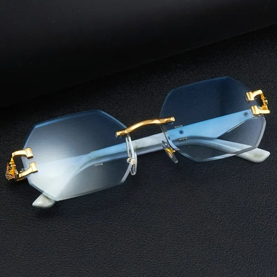 Randloze Geometrische Zonnebril Dames – Gouden Panter-detail