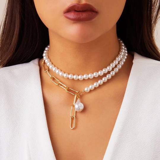 Collar de Perlas en Capas – Elegancia Atemporal en Capas
