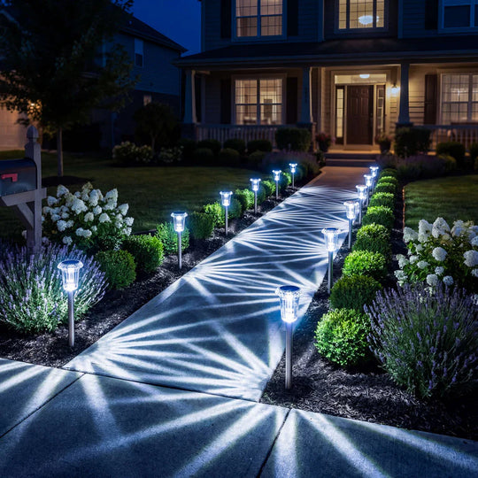 Solar Tuinverlichting met Sterpatroon - Decoratieve Buitenlamp op Zonne-energie