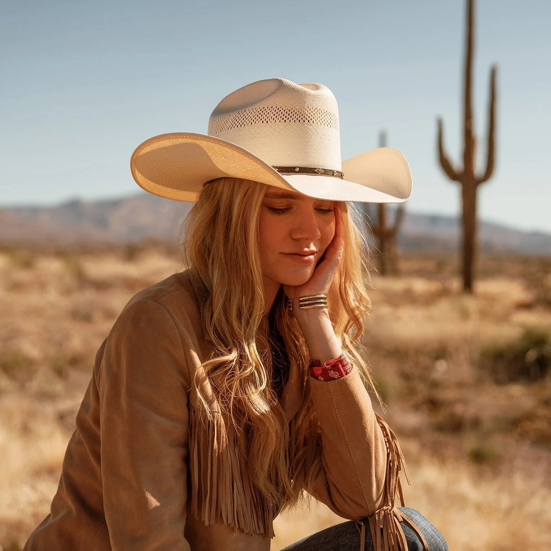Strooien Cowboyhoed – Geventileerd met Leren Hoedband