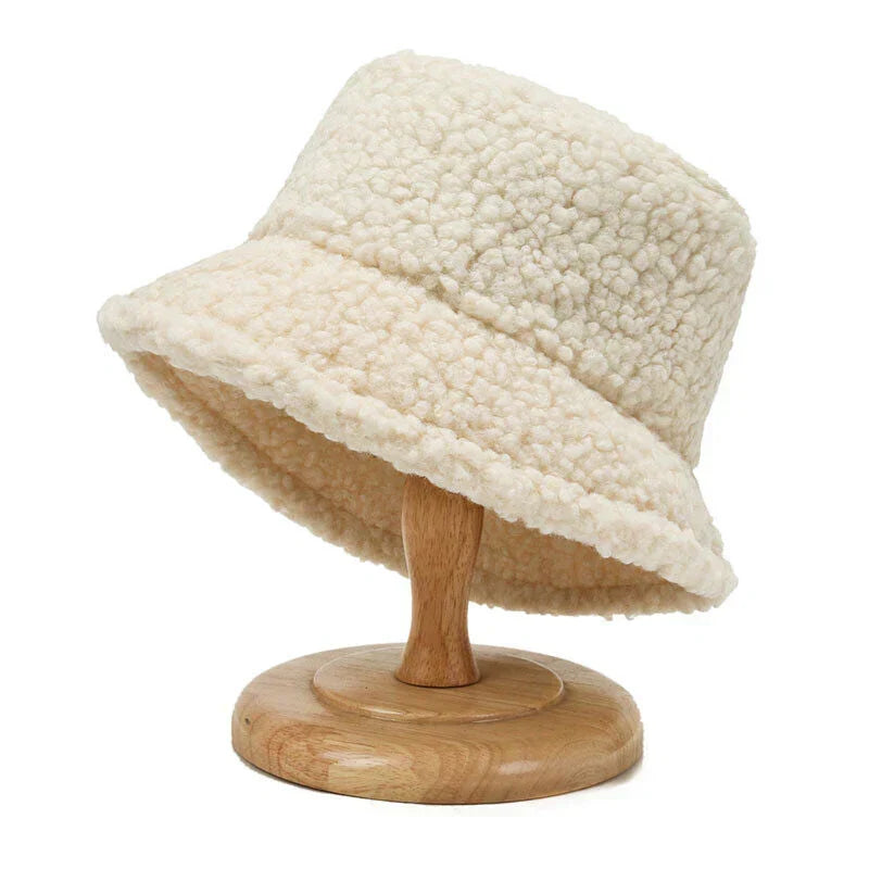 Warme Teddy Bucket Hat – Livia